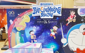 Nhạc sĩ Doraemon biểu diễn khắp đường phố TP.HCM