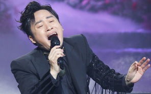 Tin tức giải trí 10-6: Tùng Dương hát live nhạc phim 'Mai'