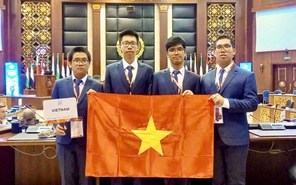 Việt Nam giành 2 huy chương vàng Olympic tin học quốc tế 2024