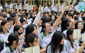 Hội trại Trường THPT Hùng Vương kết nối 'đại gia đình nhà Vương'