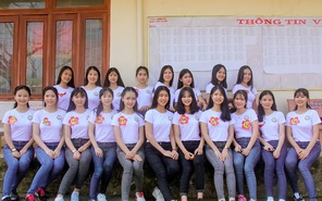 Tưng bừng hội thi Nữ sinh thanh lịch – tài năng tại trường THPT Bình Sơn