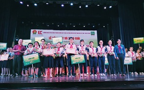 Lưu Thụy Thủy Tiên và Đỗ Quang Tân giành giải cao nhất Hội thi Em yêu Tổ quốc Việt Nam lần 7 năm 2019