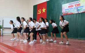 Teen Lê Ngọc Hân Mỹ Tho: Hào hứng các điệu nhảy mừng ngày Nhà giáo Việt Nam