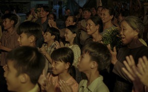 Người dân xứ Huế, Quảng Nam hào hứng khi được đạo diễn Victor Vũ mời đóng phim