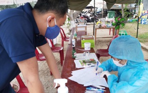 Sinh viên Đà Nẵng tình nguyện hỗ trợ thành phố trong công tác phòng chống dịch