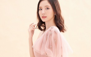 Jang Mi đẹp tinh khôi trong bộ ảnh mừng tuổi mới