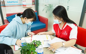 Nguyễn Thị Đức Hạnh là thí sinh có điểm trúng tuyển cao nhất trường Đại học Kinh tế -Tài chính TP.HCM
