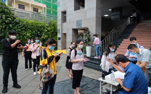 Nhiều trường ĐH tại TP.HCM "mở cửa" đón sinh viên trở lại