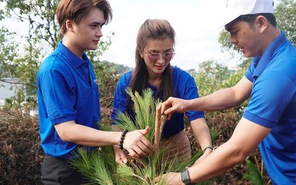 Kim Tuyến đi trồng rừng ở Đắk Nông