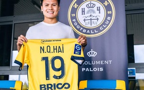 Nguyễn Quang Hải khoác áo số 19 tại Pau FC