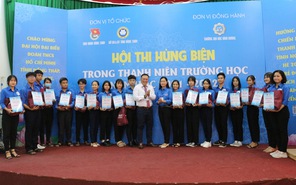 Đồng Tháp: Teen trường THPT chuyên Nguyễn Đình Chiểu đoạt giải nhất Hội thi Hùng biện
