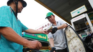 Có nên cho dùng lại xăng A92 đã bị khai tử?