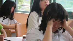 Con khóc nhiều vì không thể đạt 9 điểm IELTS để bố vui