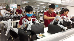 Việt Nam trước cuộc chiến thương mại Mỹ - Trung: Nhiều cơ hội, lắm nguy cơ