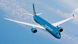 VNA 'bao trọn gói' cho người thân cầu thủ U-23 VN xem chung kết