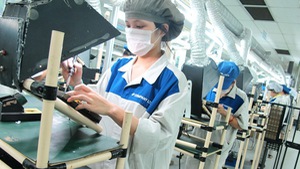 Mỹ giảm thuế, Tổ tư vấn Kinh tế lo vốn FDI rút khỏi Việt Nam