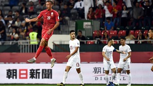 Thắng Philippines 3-1, Kyrgyzstan gây áp lực lên Việt Nam