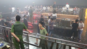 Đột kích quán Bar ở Bình Phước, phát hiện nhiều khách dương tính với ma tuý