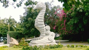 Công viên tượng hình sinh vật biển đầu tiên tại Nha Trang