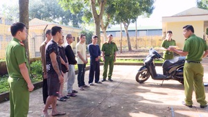 Làm rõ vụ 6 người từ tỉnh ngoài đến Đắk Lắk gây ra 12 vụ trộm xe SH