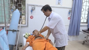 11 công nhân bị điện giật ở Quảng Ngãi: chuyển 5 bệnh nhân lên tuyến trên