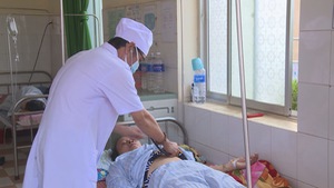 Bệnh sốt xuất huyết và sốt rét gia tăng tại Phú Yên sau bão số 5