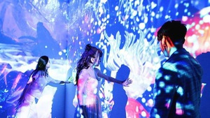 Giải trí 24h: Giới trẻ thích thú với khu vui chơi ánh sáng 3D đầu tiên tại Việt Nam