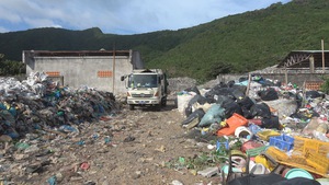 Đề xuất đưa khoảng 70.000 tấn rác từ Côn Đảo về bờ để xử lý