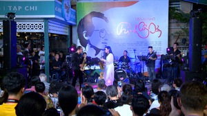 Giải trí 24h: Hàng ngàn khán giả thưởng thức đêm nhạc Trịnh tại đường sách TP.HCM