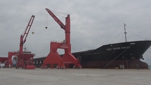 Bình Thuận đưa vào vận hành cảng biển quốc tế Vĩnh Tân