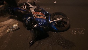 Truy tìm xe máy bỏ chạy trong vụ tai nạn khiến một người nguy kịch