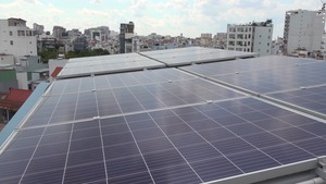 Lắp đặt điện mặt trời: ích nước, lợi nhà