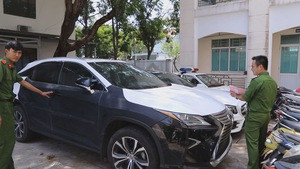 Bắt nhóm trộm liên tỉnh trộm xe Lexus ở Đà Nẵng