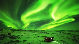 Độc đáo cực quang rực rỡ trên bầu trời Nam Cực
