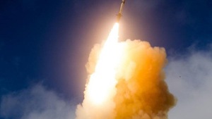 Video: Mỹ lần đầu đánh chặn tên lửa xuyên lục địa