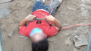 Video: Nghi cắt trộm dây điện, một thiếu niên bị điện giật chết
