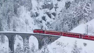Video: Ngắm mùa đông tuyết trắng tuyệt đẹp trên dãy Alps