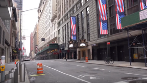 Video: Đường phố New York vắng tanh giữa dịch COVID-19