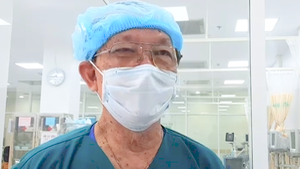 Video: Bác sĩ và chuyên gia nói gì về ca phẫu thuật tách đôi cặp song sinh Trúc - Diệu?