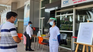 Video: Một bệnh viện ở TP.HCM tạm ngưng tiếp nhận bệnh nhân vì COVID-19