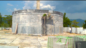 Video: Huyện nghèo ở Bình Định đang khẩn trương xây tượng đài 48 tỉ