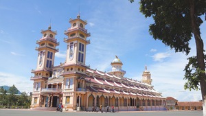 Tây Ninh – Điểm du lịch văn hoá tâm linh hấp dẫn của vùng Đông Nam Bộ