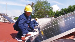 Ngành điện đã thanh toán gần 80 tỷ đồng tiền mua điện mặt trời mái nhà tại TP.HCM