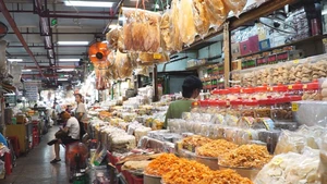 Góc nhìn trưa nay | Tiểu thương thấp thỏm lo cho mùa Tết