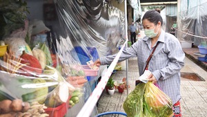 Video: Chợ truyền thống TP.HCM dần lấy lại sức sống