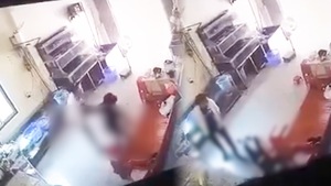 Video: Điều tra vụ người phụ nữ bị đối tượng lạ xông vào nhà hành hung gây thương tích nặng
