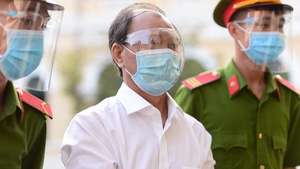 Video: Ông Lê Tấn Hùng bị cáo buộc vì động cơ tư lợi cá nhân và coi thường pháp luật