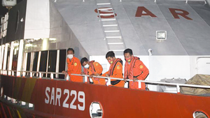 Video: Phát hiện vật thể có 'từ tính cao', nghi là tàu ngầm Indonesia mất tích
