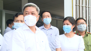 Video: Thứ trưởng Bộ Y tế Nguyễn Trường Sơn sang Lào hỗ trợ chống dịch COVID-19