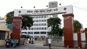 Video Nóng: TP.HCM tạm phong tỏa Bệnh viện Bệnh nhiệt đới do có nhân viên mắc COVID-19